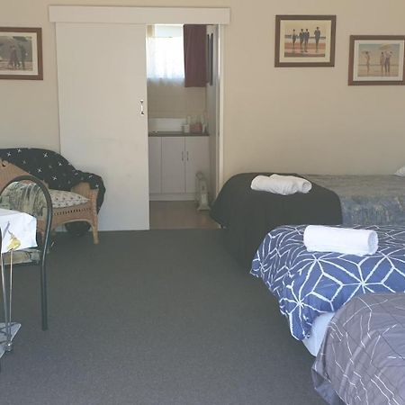 Roadside Motel Waiouru Extérieur photo